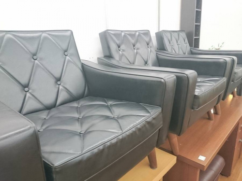 ソファーの日野橋家具