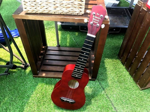 ウクレレのTHE HAWAIIAN UKULELE COMPANY