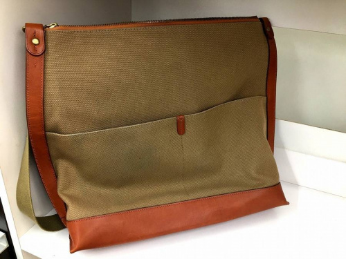バッグの革製品