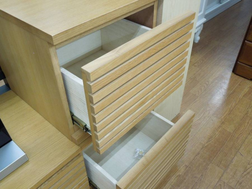 IDCの日野橋家具