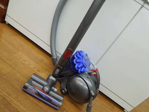 DC48の掃除機