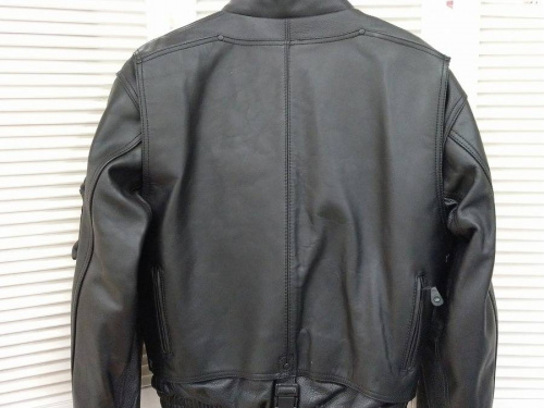 KADOYAのライダースジャケット