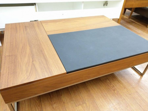 家具・インテリアのローテーブル