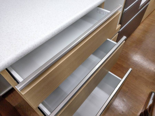 日野橋家具のニトリ