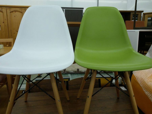 ダイニングセットの日野橋家具