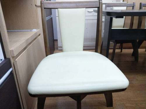 日野橋家具のニトリ