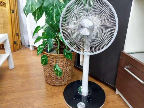 扇風機のTOSHIBA