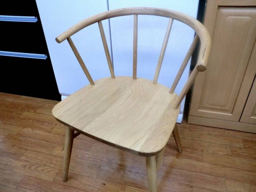 家具のダイニングチェア
