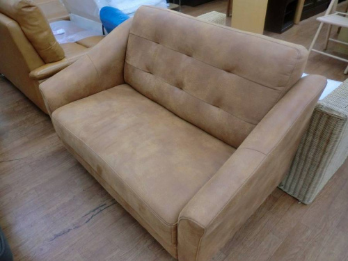 家具のソファ