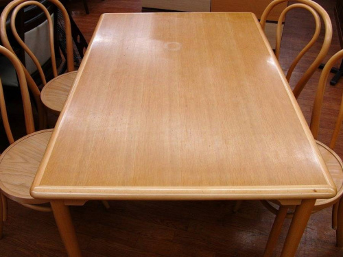 ダイニングセットの立川中古家具