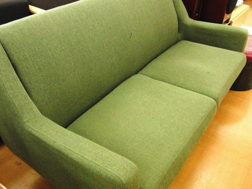 家具のソファ