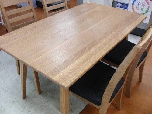 家具のダイニングセット