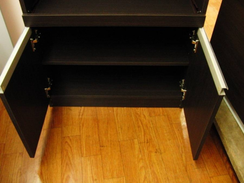 食器棚のレンジ台付