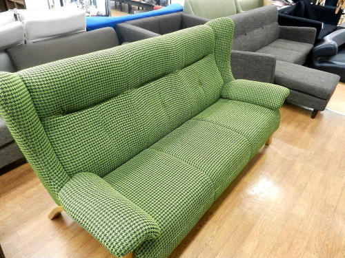 3人掛けソファーの立川中古家具