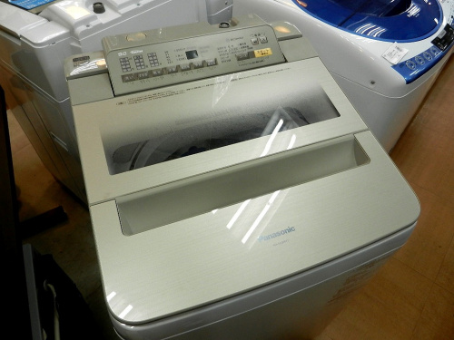 生活家電の全自動洗濯機