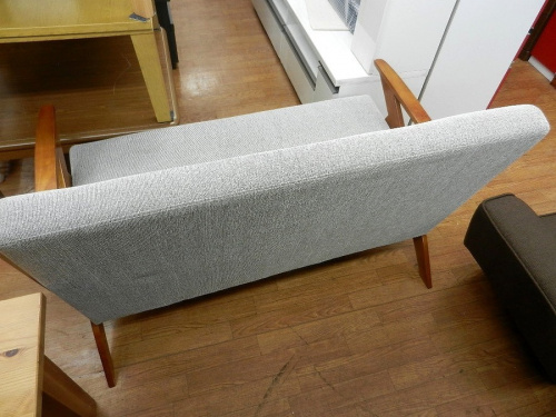 2人掛けソファーの立川中古家具