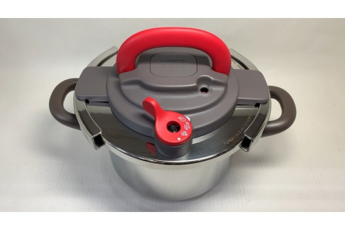 圧力鍋のT-FAL