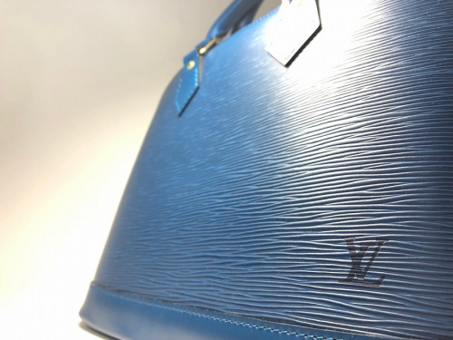 バッグのハンドバッグ