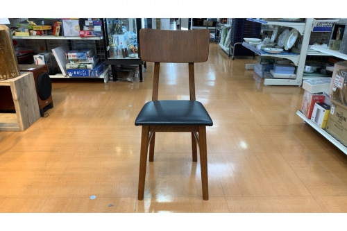 生活家具のイス