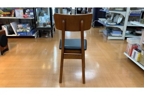 ダイニングチェアーのjournal standard Furniture