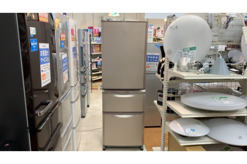 キッチン家電の冷蔵庫