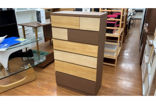 収納家具のチェスト