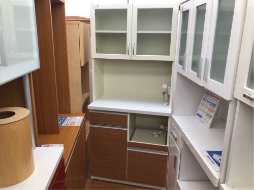 収納家具のレンジボード