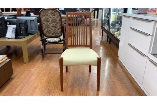 ダイニング5点セットのBOSCO+Plus