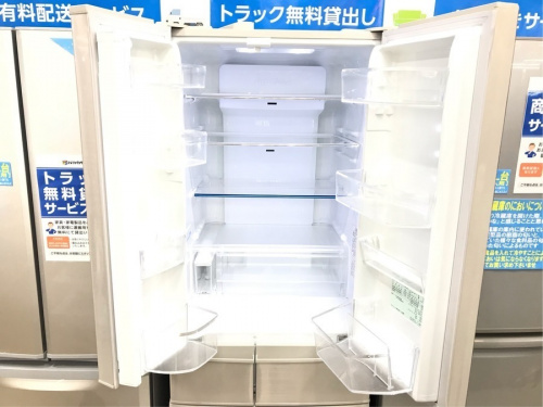 冷蔵庫の4ドア冷蔵庫