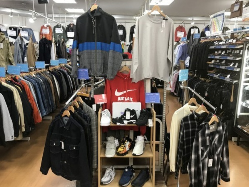メンズファッションのChampion