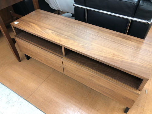 UNICOのAV収納家具