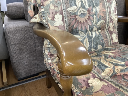 飛騨産業のキツツキ