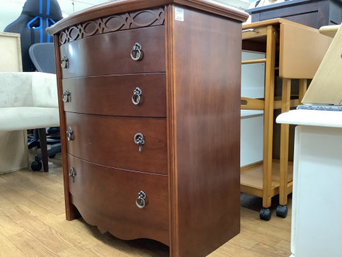 家具のチェスト