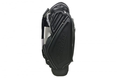 ゴルフのMercedes－Benz×Titleist