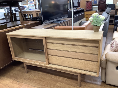家具のサイドボード