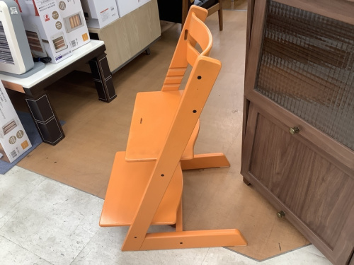 ベビーチェアのSTOKKE