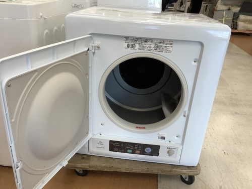 衣類乾燥機のHITACHI