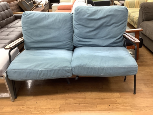 立川　中古　ソファのAnthemシリーズ