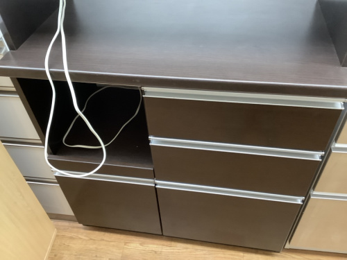 ダークブラウンの立川中古家具