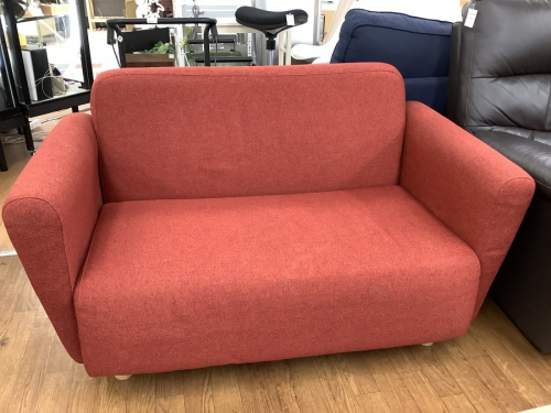 家具のソファー