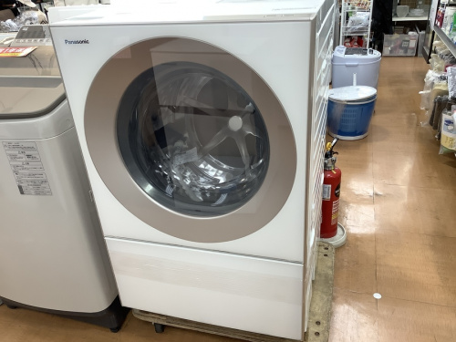 生活家電のドラム式洗濯乾燥機