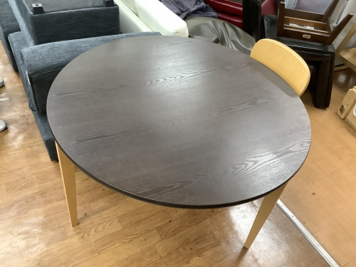 ダイニングセットのIDEE
