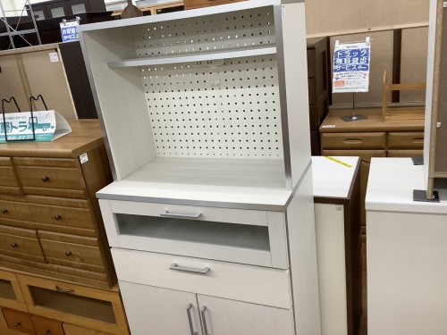 家具のカップボード・食器棚