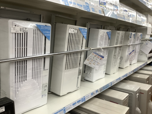 窓枠エアコンの夏物買取