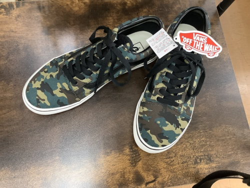 スニーカーのVans