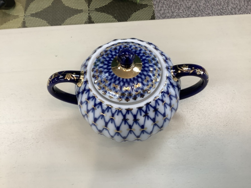 IMPERIAL PORCELINのインペリアル ポーセリン