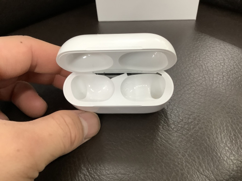 エアポッツプロのイヤホン