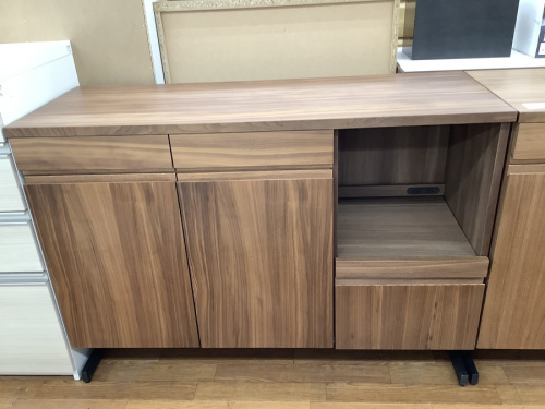 家具のキッチンボード