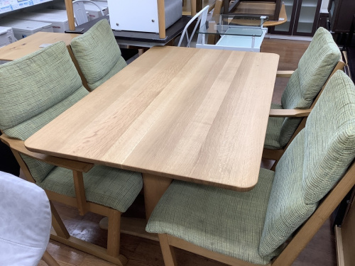家具のダイニングセット