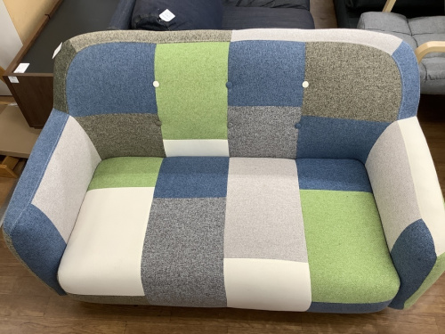 家具のソファ